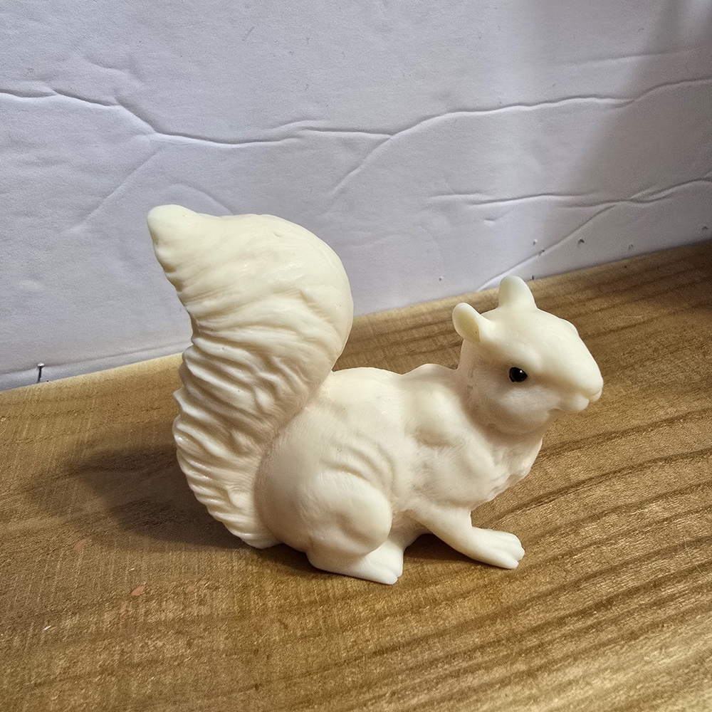 2" TAGUA NUT SQUIRREL